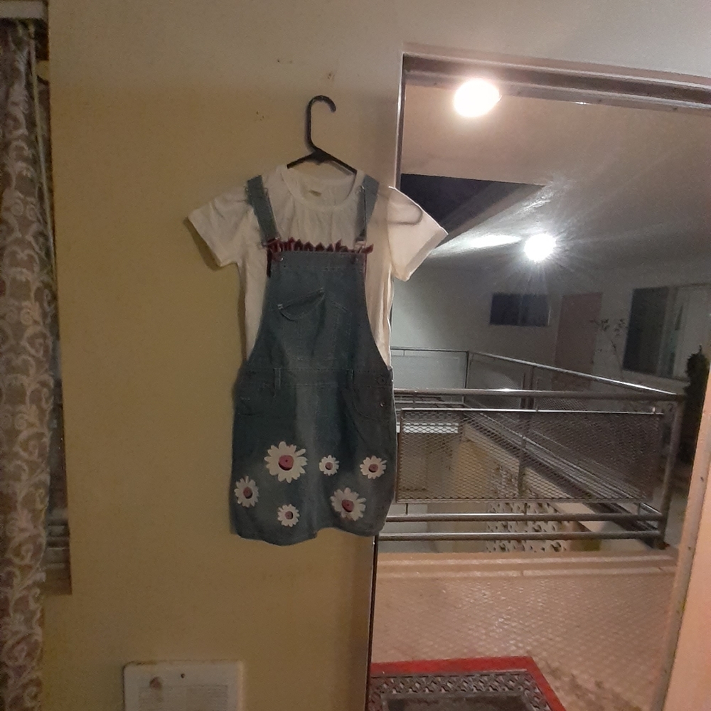Kids clothes